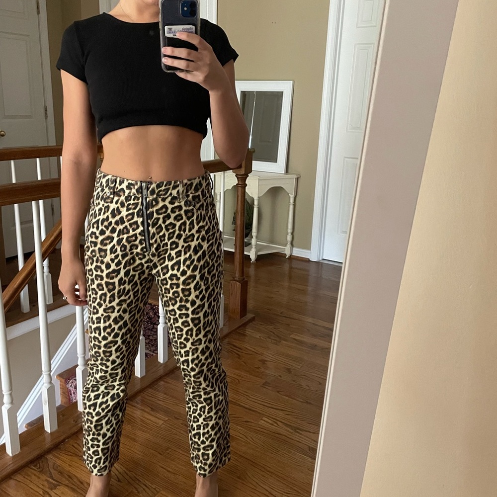 Forever 21 cheetah jeans